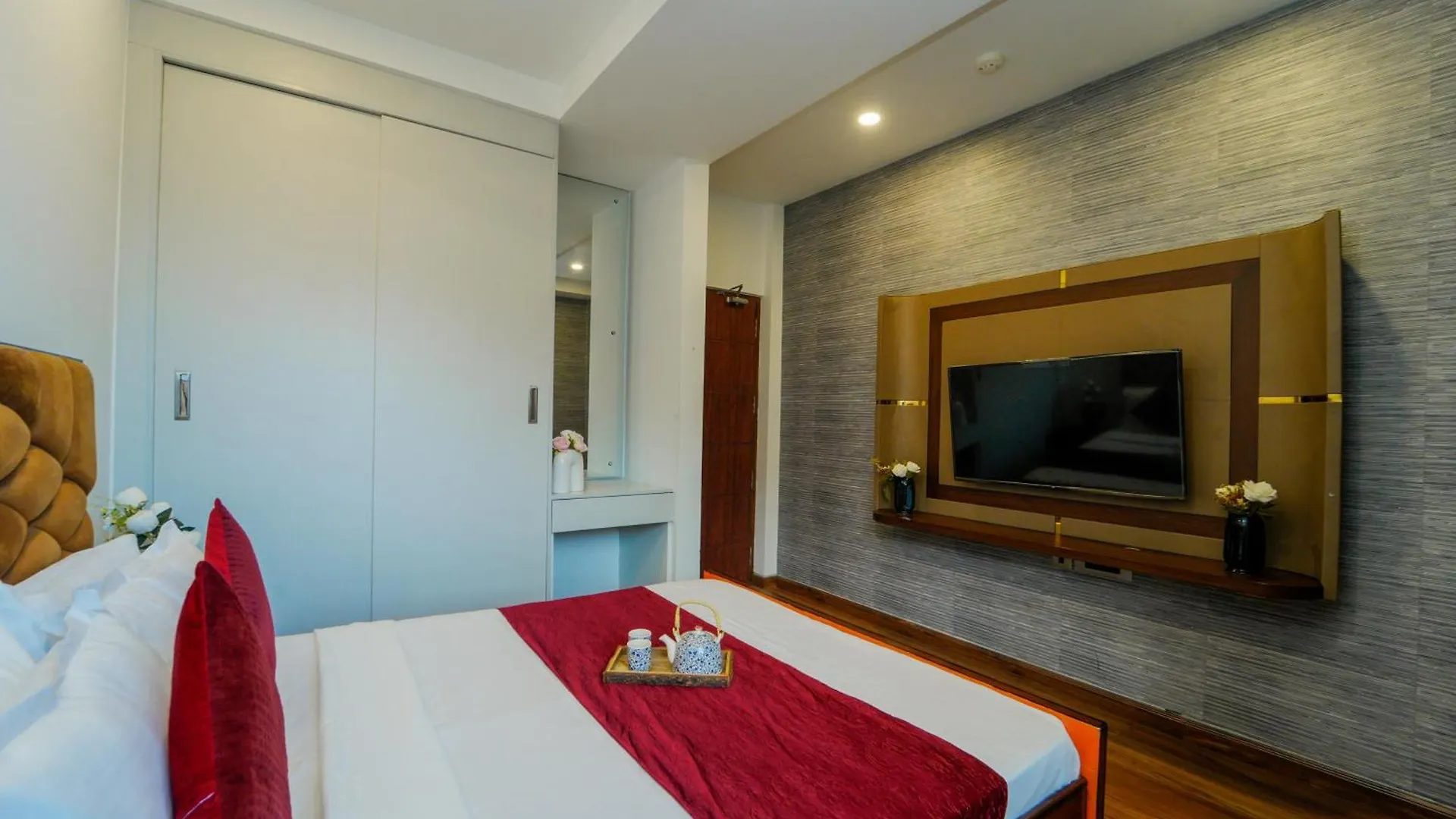 White Breeze Appartment 3Bhk Shimla India